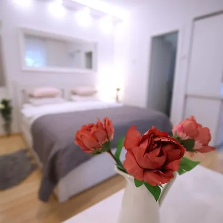 La Vie Est Belle Apartman Zágráb Kültér fotó