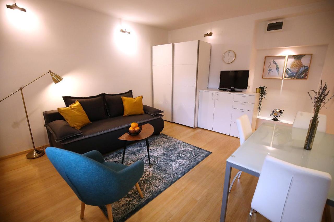 La Vie Est Belle Apartman